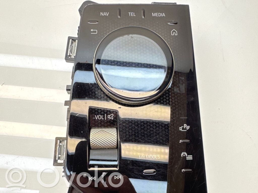 BMW iX Gear shifter/selector 