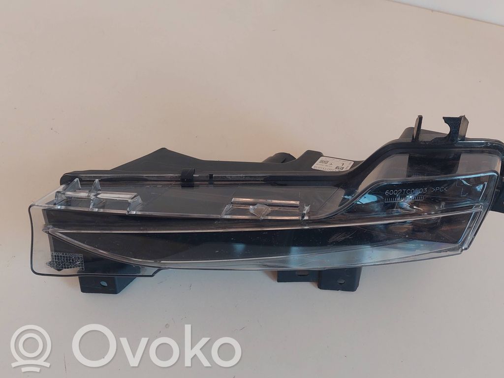 Etusumuvalo   107739500D,107739500D