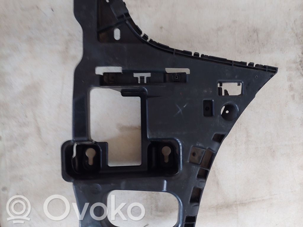 BMW 2 F45 Soporte de montaje del parachoques trasero 