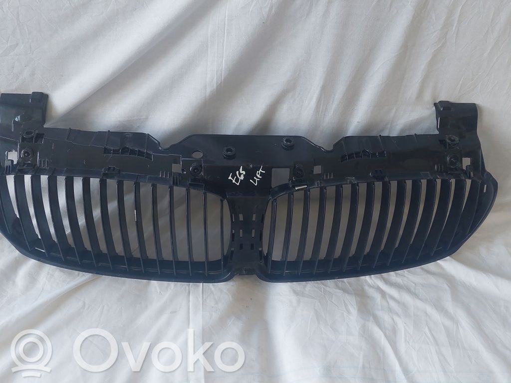BMW 7 E65 E66 Front bumper upper radiator grill 