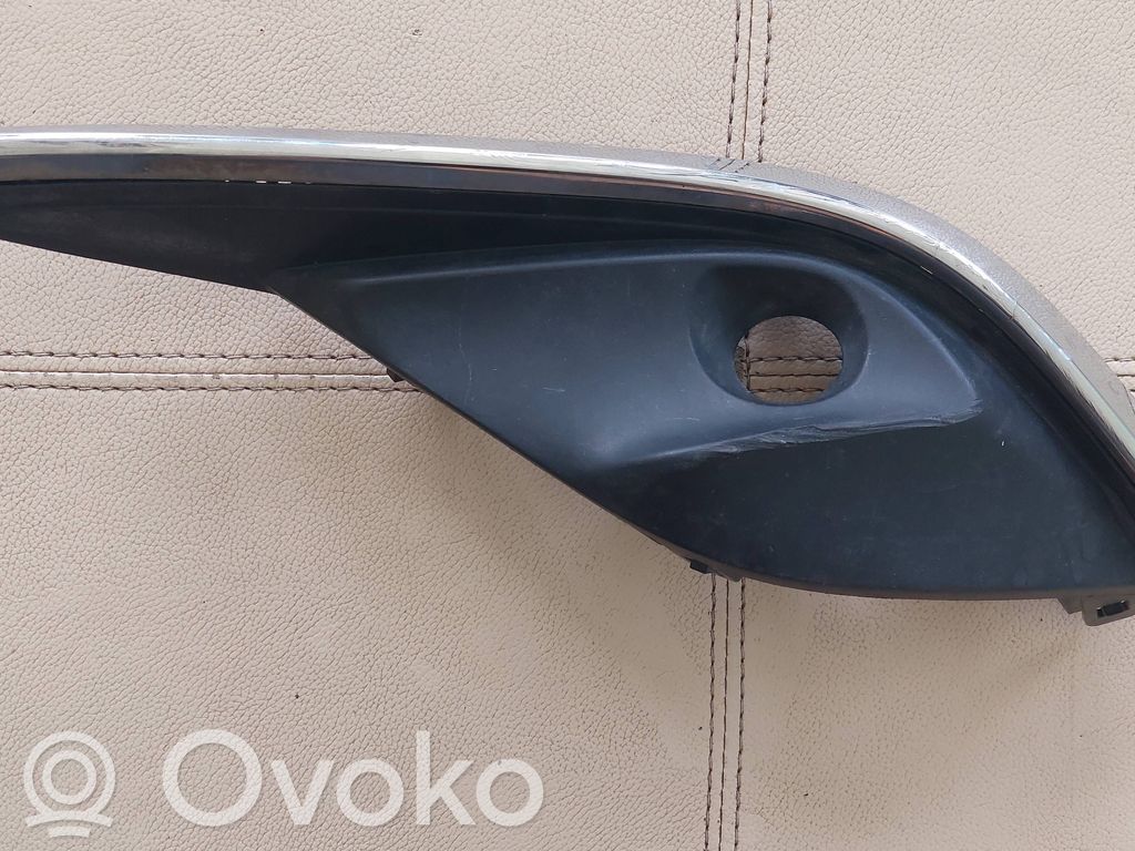 Mazda 6 Etusumuvalon ritilä 
