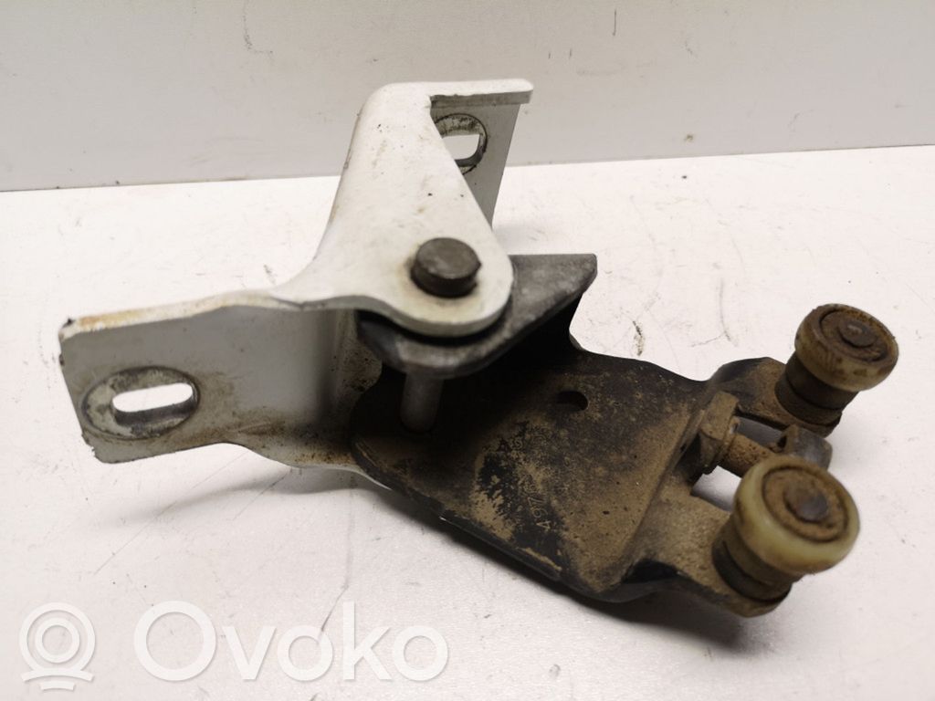 Dacia Dokker Guía/bisagra rodillo superior de puerta corredera 
