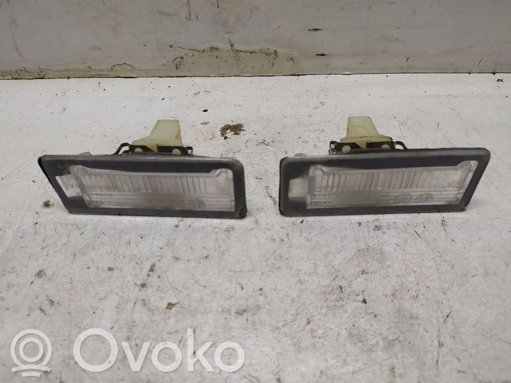 Opel Combo D Kennzeichenbeleuchtung 