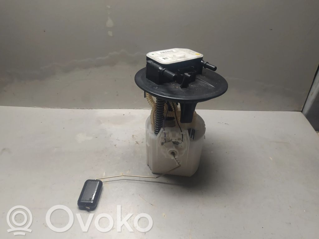 Peugeot 2008 II Bomba interna de combustible 