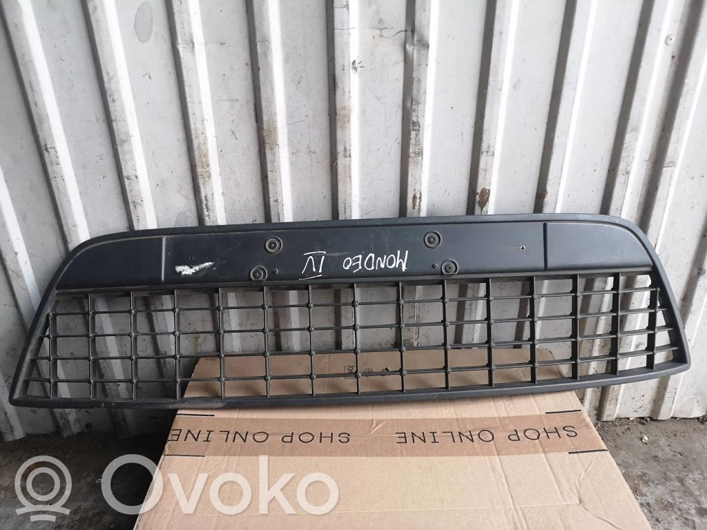 Ford Mondeo MK IV Grilă inferioară bară față 