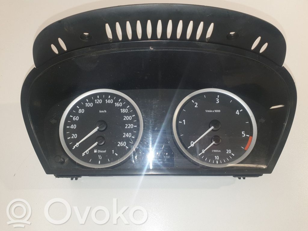 BMW 5 E60 E61 Speedometer (instrument cluster) 