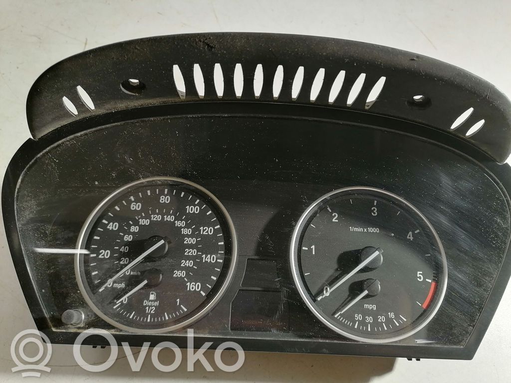 BMW X5 E70 Speedometer (instrument cluster) 
