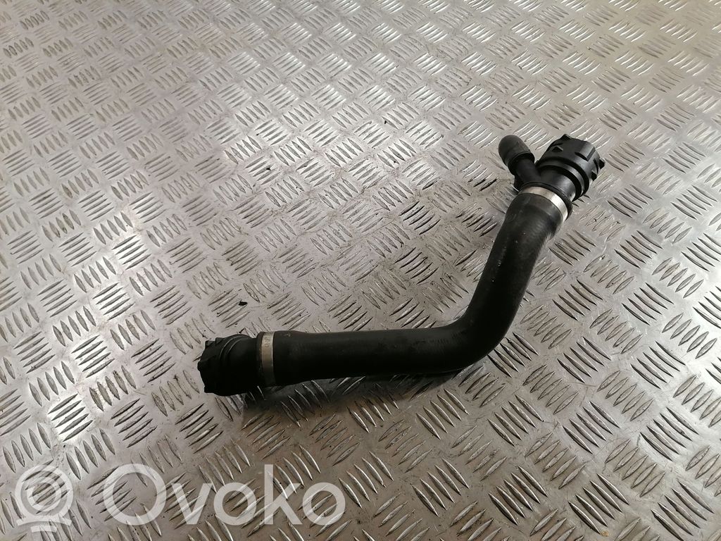 BMW 5 E60 E61 Engine coolant pipe/hose 
