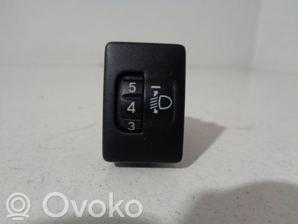 Toyota Avensis T270 Przycisk / Pokrętło regulacji świateł 