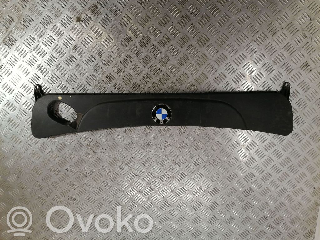 BMW 5 E60 E61 Engine cover (trim) 