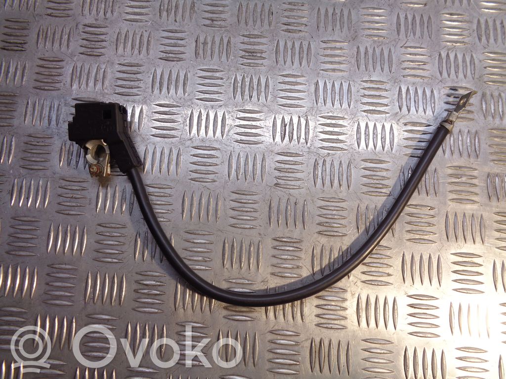 Minus / Klema / Przewód akumulatora   9215978,6112921597801