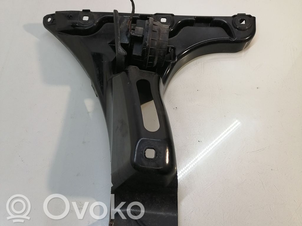 BMW 5 E60 E61 Galinis laikiklis bamperio 