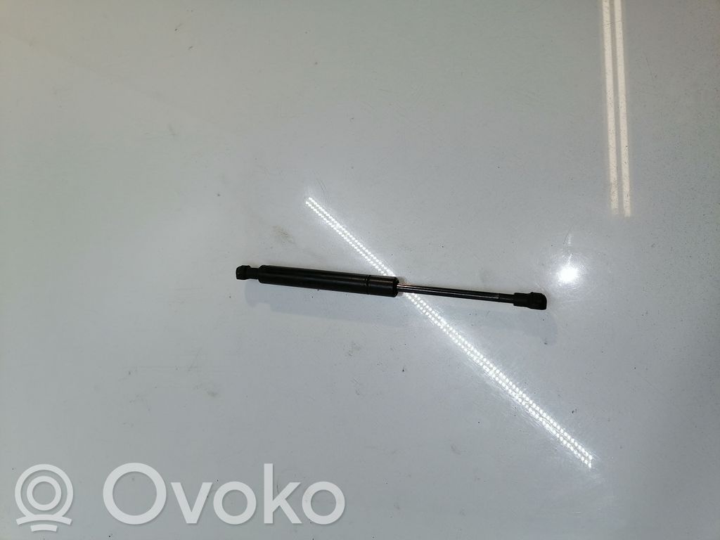BMW X5 E53 Amortizatorius variklio dangčio 