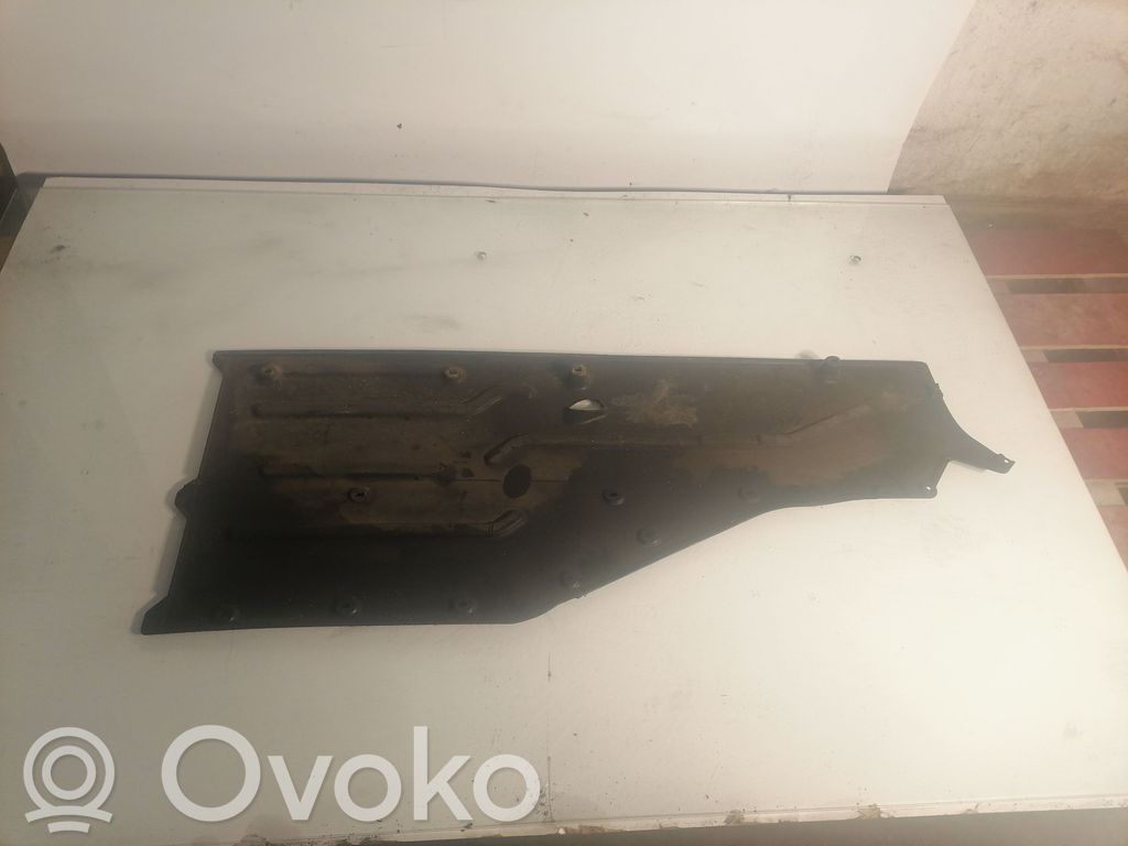Vidusdaļas apakšas aizsargs   7020533