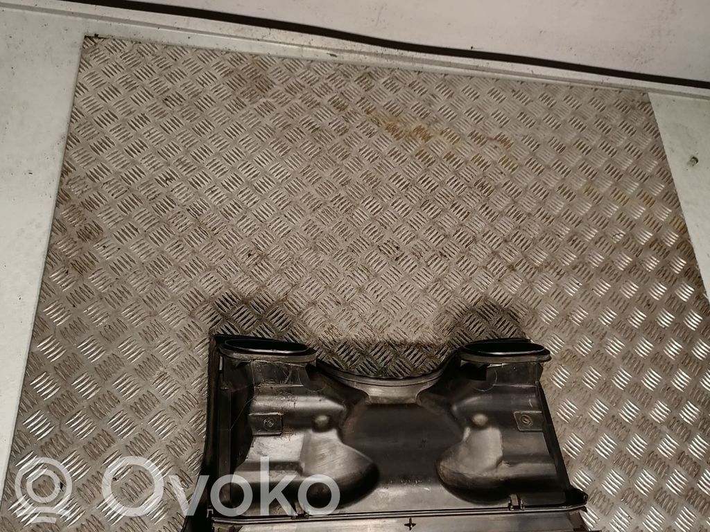 BMW X5 E53 Ilmanoton kanavan osa 