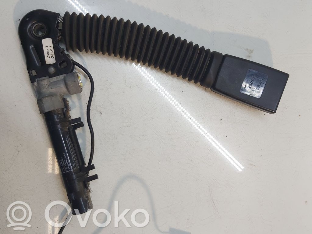 BMW 5 E60 E61 Sagtis diržo priekinė 