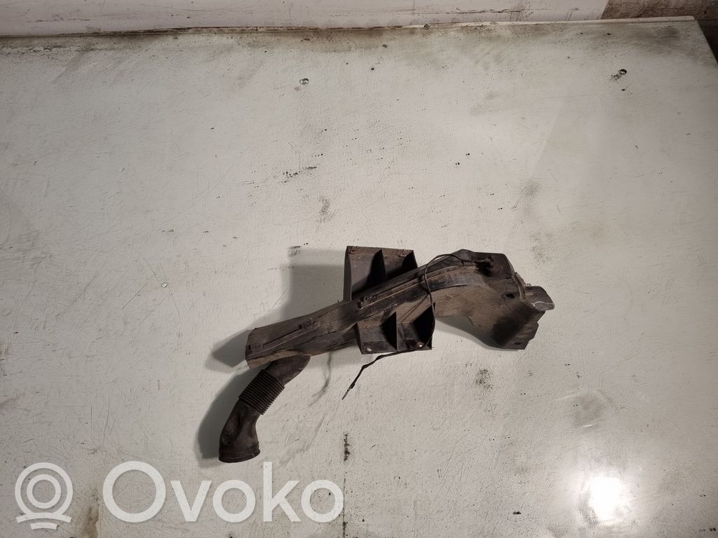 BMW X5 E70 Ilmanoton kanavan osa 
