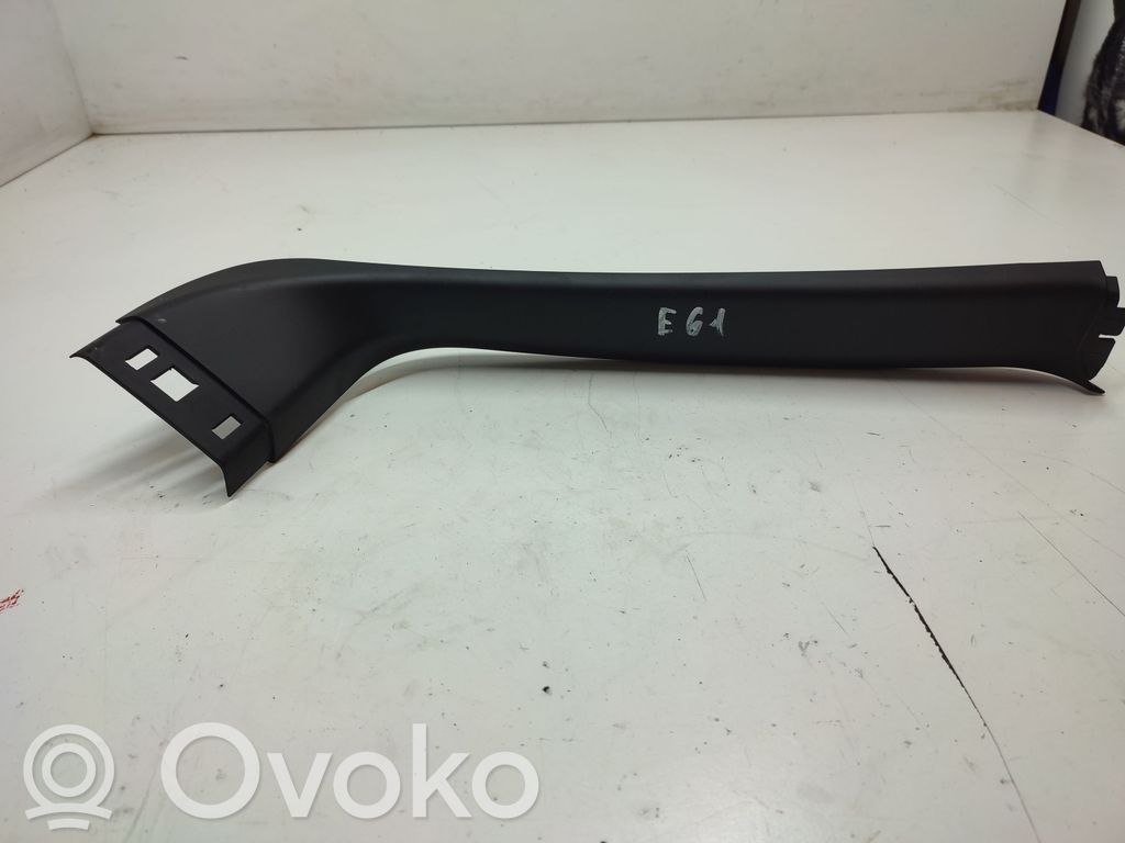 Other trunk/boot trim element   7061395