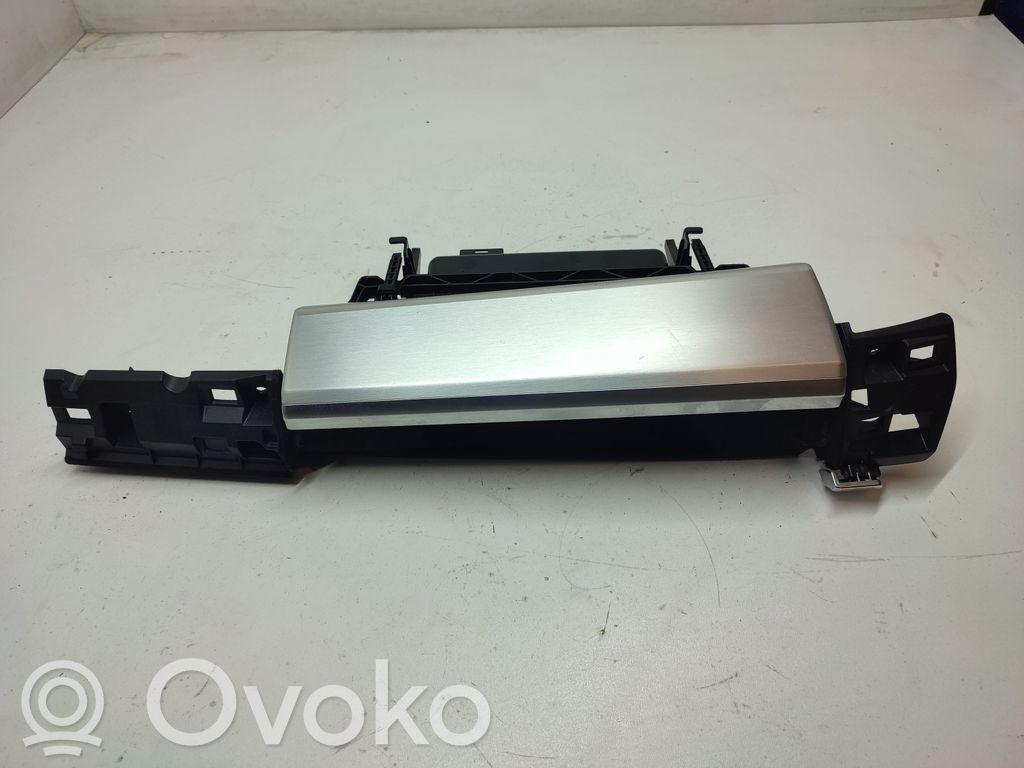 BMW 7 F01 F02 F03 F04 Dashboard storage box/compartment 