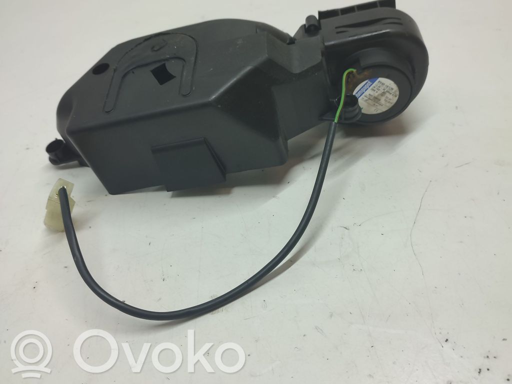 BMW 5 F10 F11 Engine control unit/module fan 