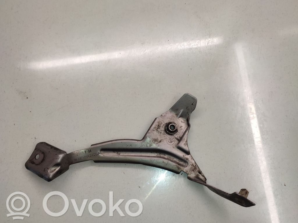 BMW 5 E60 E61 Fender mounting bracket 