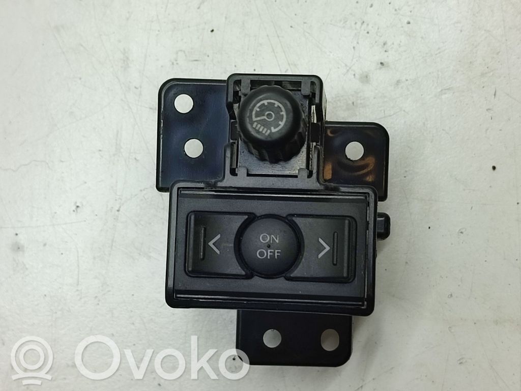 Lexus IS 220D-250-350 Interruptor de control del panel de luces 