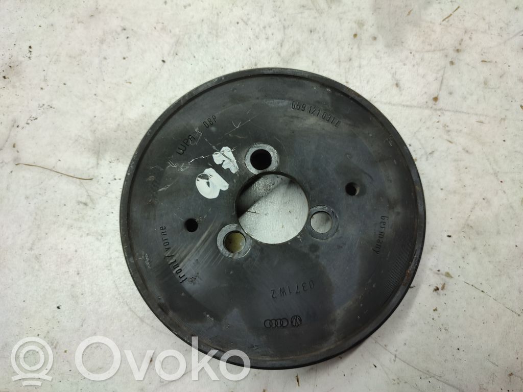 Audi Q7 4L Vandens pompos skriemulys 