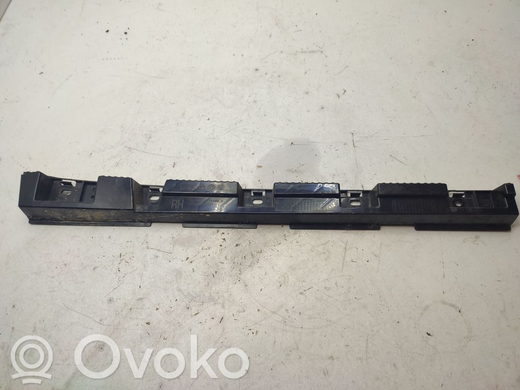 BMW X1 E84 Sill supporting ledge 