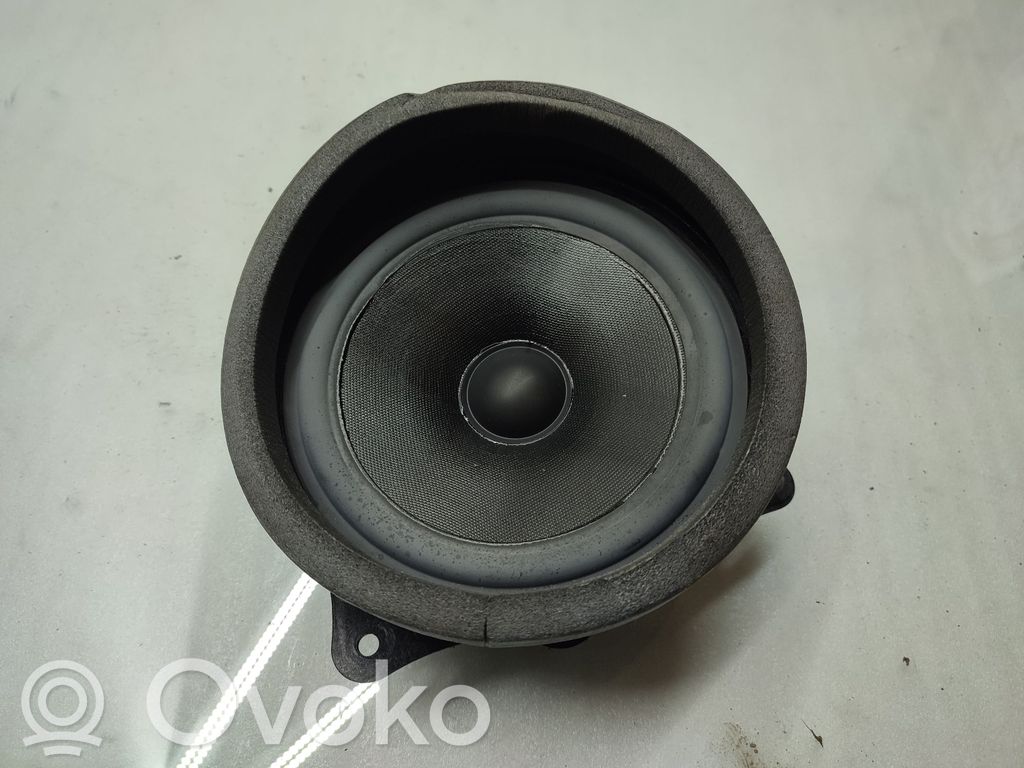BMW X5 E53 Front door speaker 