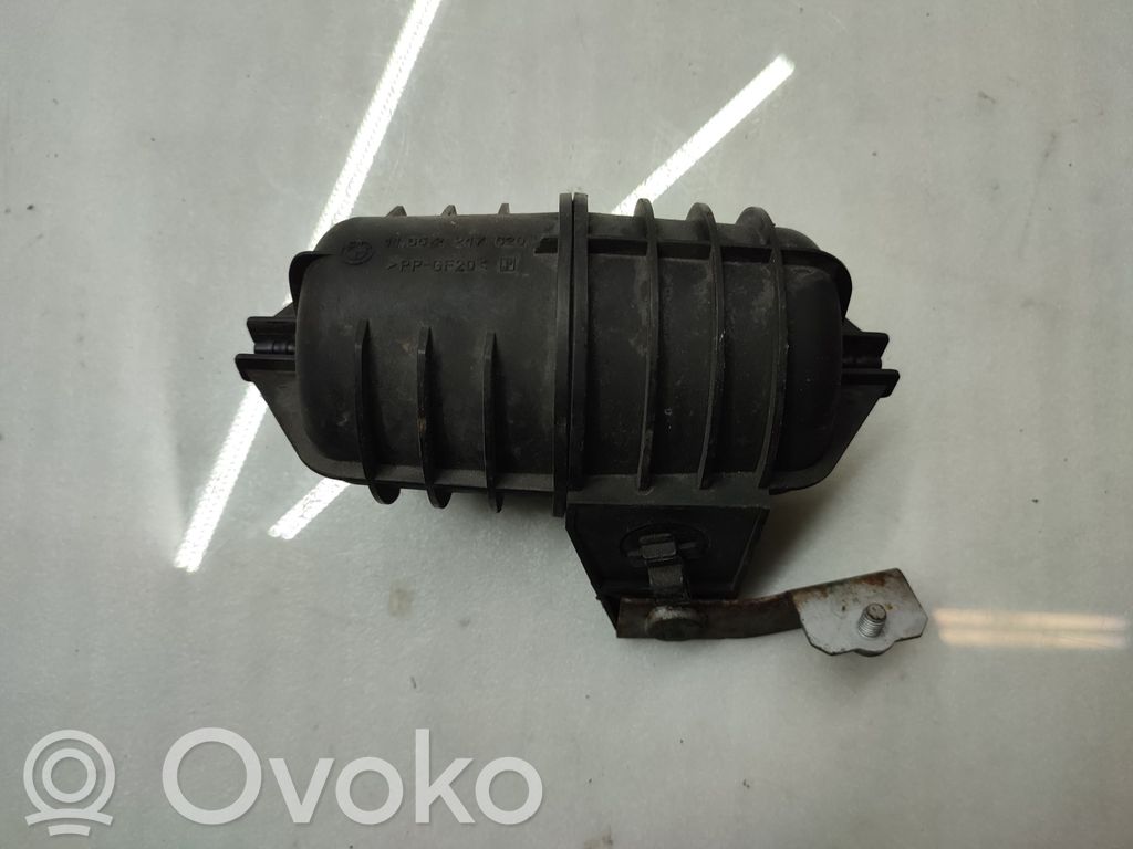 BMW 5 E60 E61 Vacuum pump 