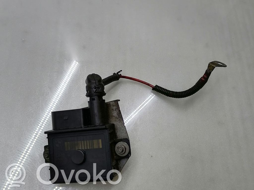 BMW 3 E90 E91 Glow plug pre-heat relay 