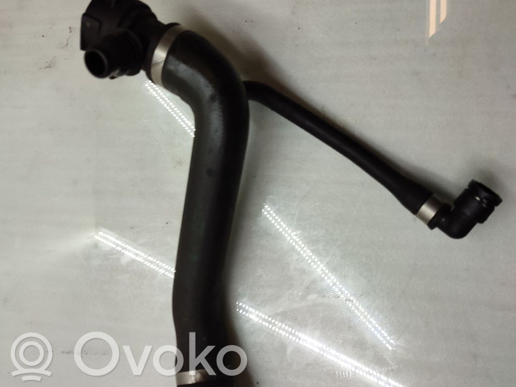BMW 3 E90 E91 Engine coolant pipe/hose 