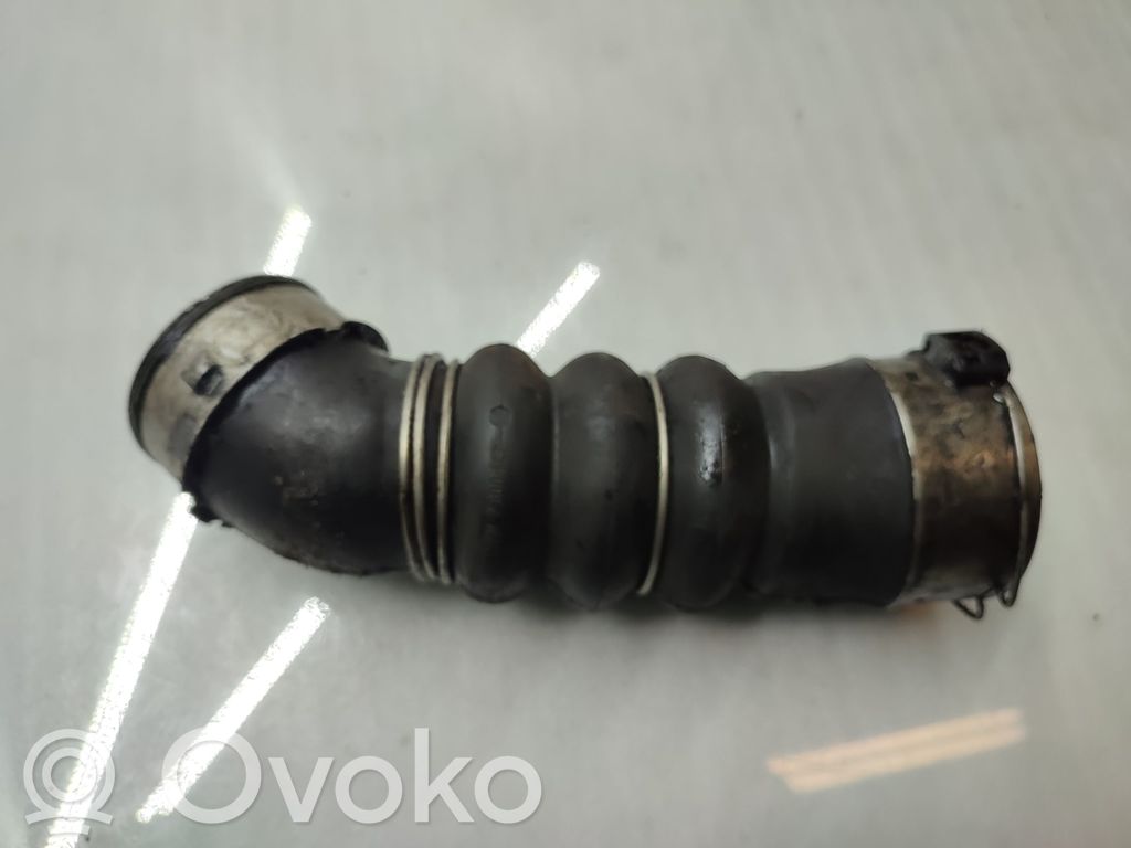 BMW 3 E90 E91 Intercooler hose/pipe 
