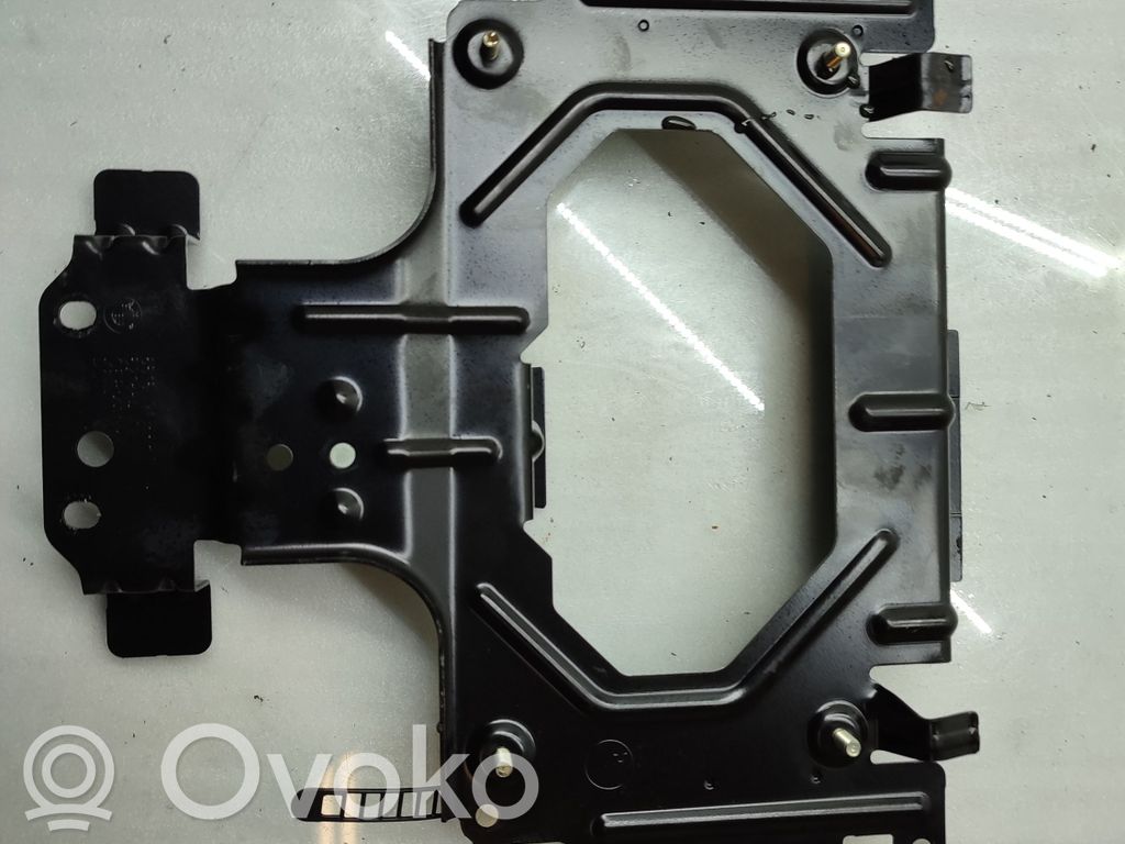 BMW 3 E90 E91 Sound amplifier holder/bracket 