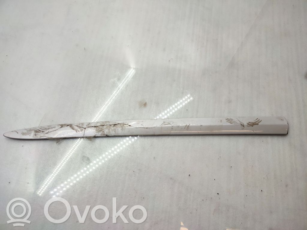 BMW 3 E92 E93 Katon muotolistan suoja 