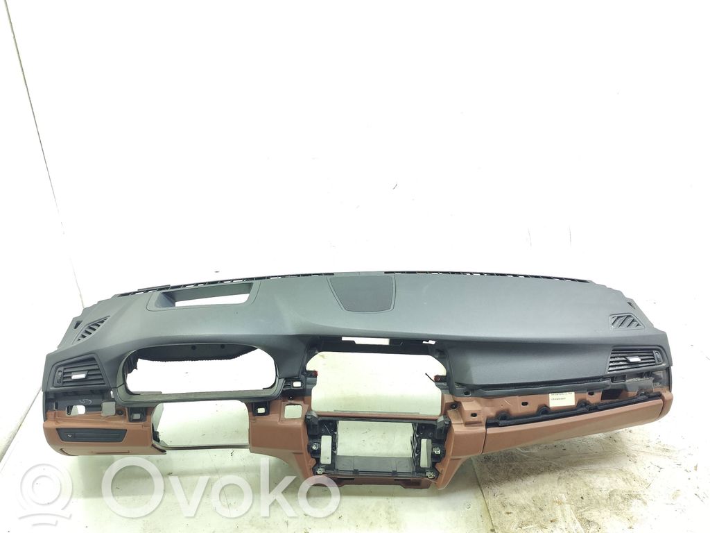 BMW 5 F10 F11 Bord 