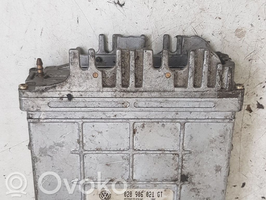 Engine control unit/module   028906021GT,0281001735