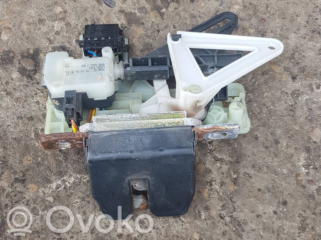Volvo V70 Tailgate/trunk/boot lock/catch/latch 