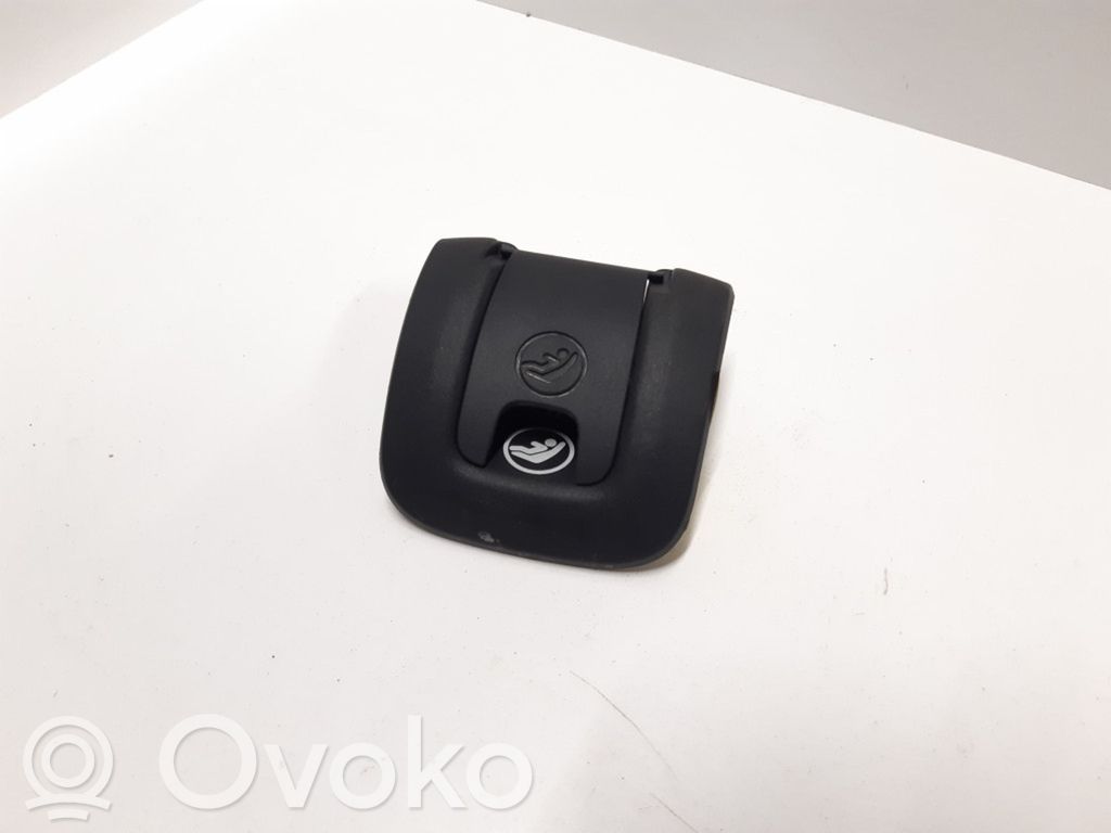 Audi Q5 SQ5 8R ISOFIX-kotelo 