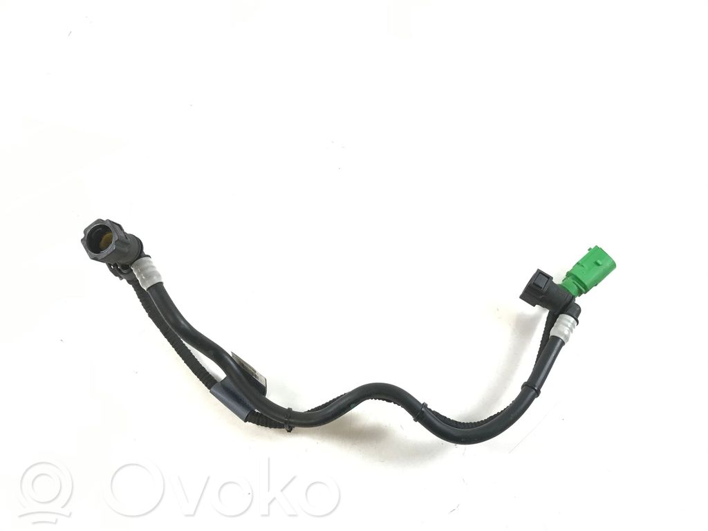 Audi A4 S4 B9 Tubo de alimentación del combustible 
