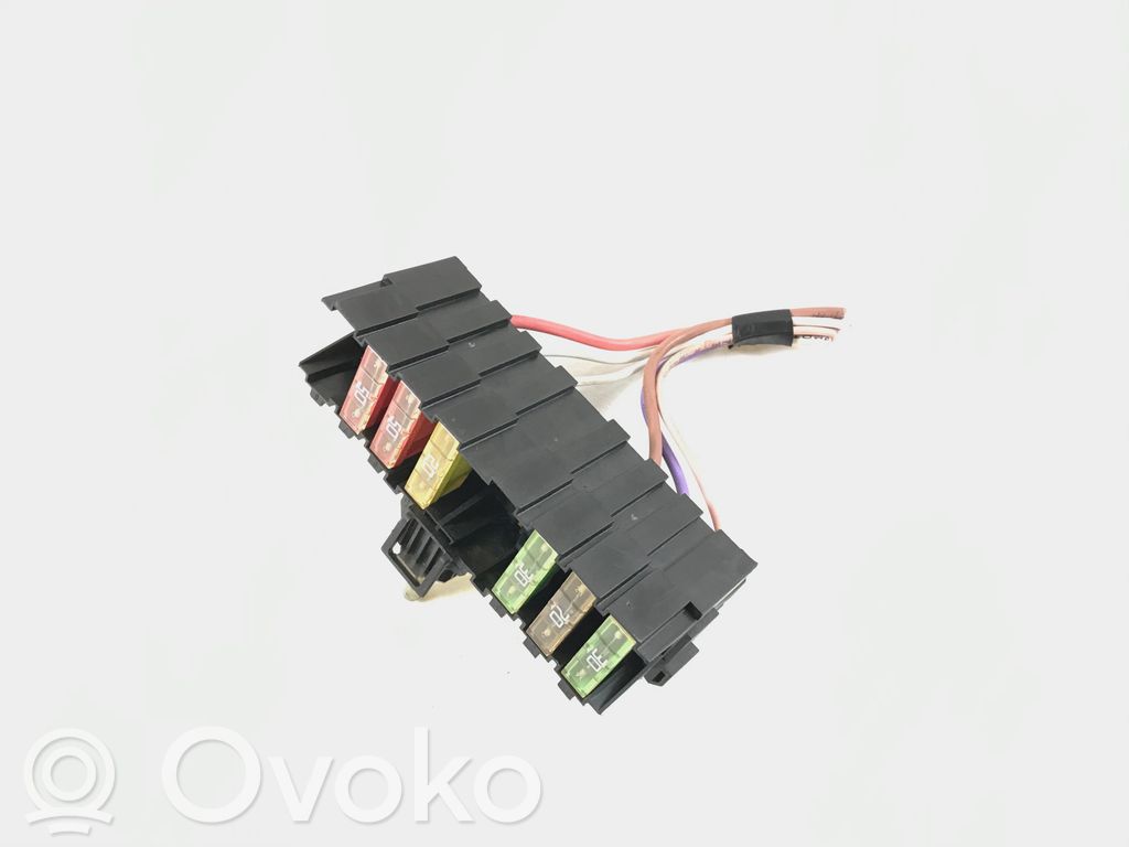 Citroen C4 Grand Picasso Saugiklių blokas 