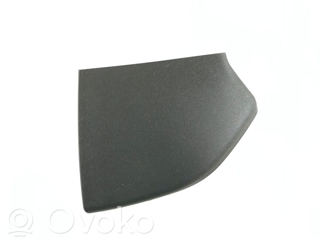 Volvo XC60 Seat belt trim 