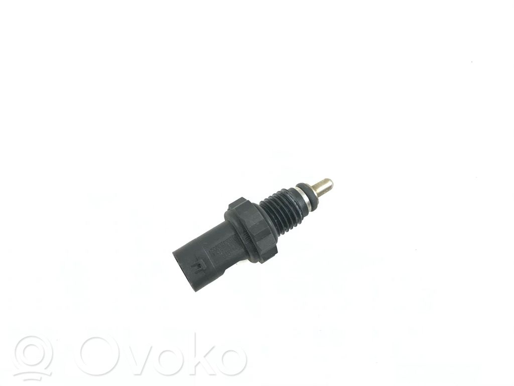 Audi A4 S4 B8 8K Fuel temperature sensor 