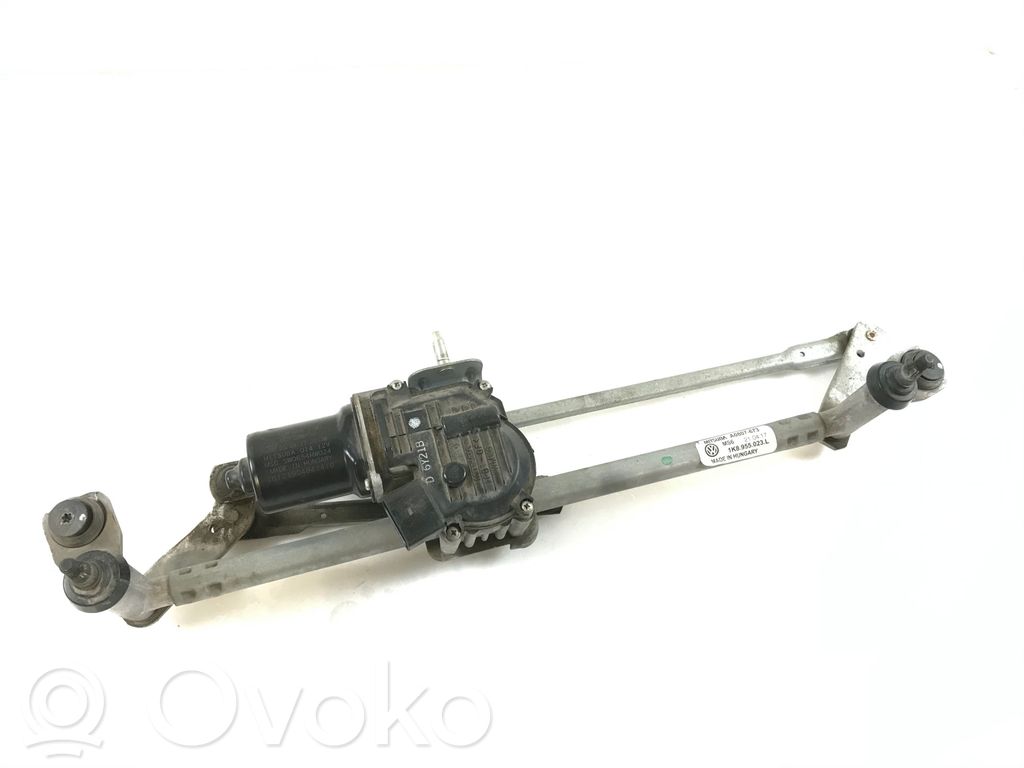 Volkswagen Scirocco Front wiper linkage and motor 
