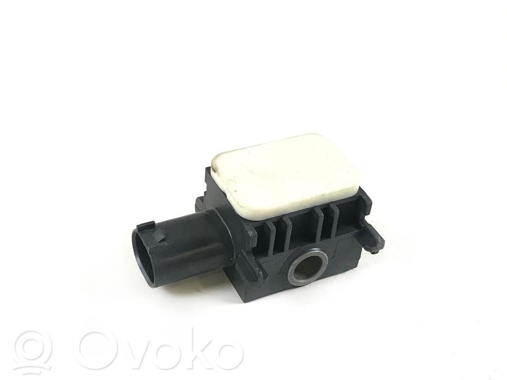 Mercedes-Benz ML W164 Airbag deployment crash/impact sensor 