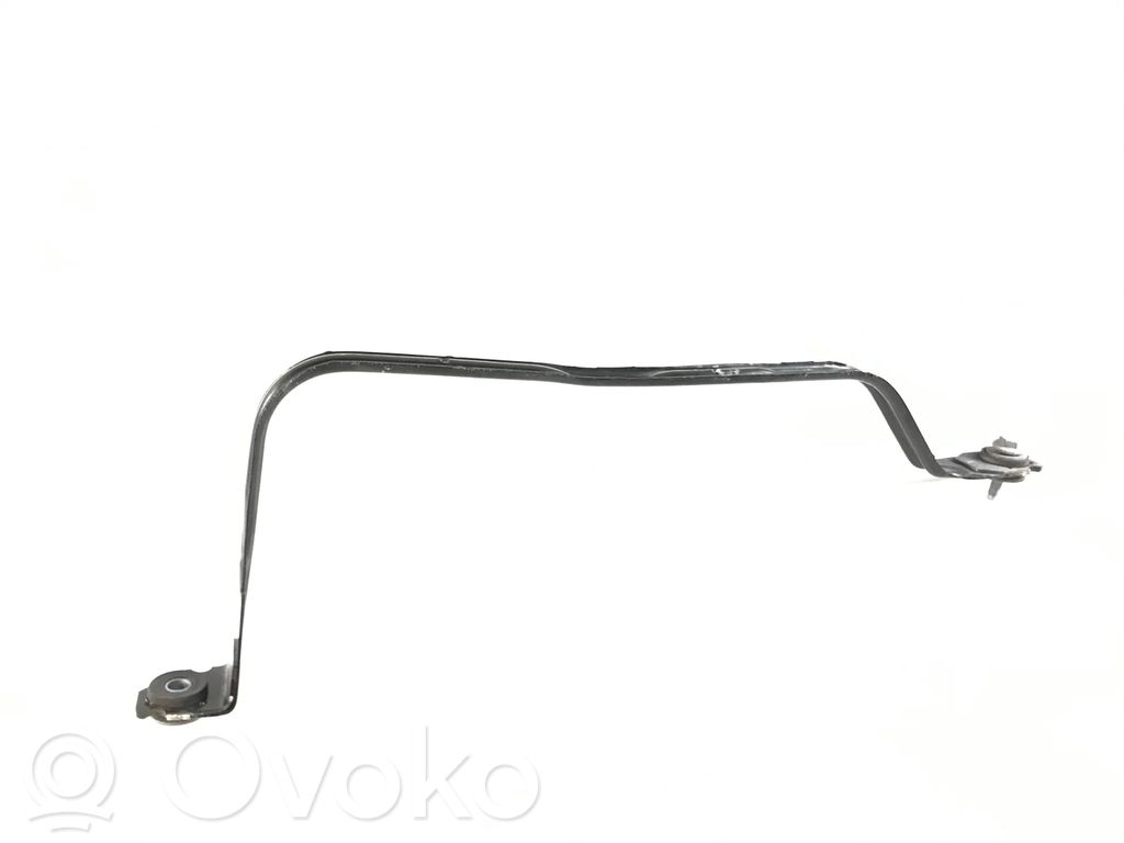 Uchwyt / Mocowanie zbiornika paliwa   8W0201653G