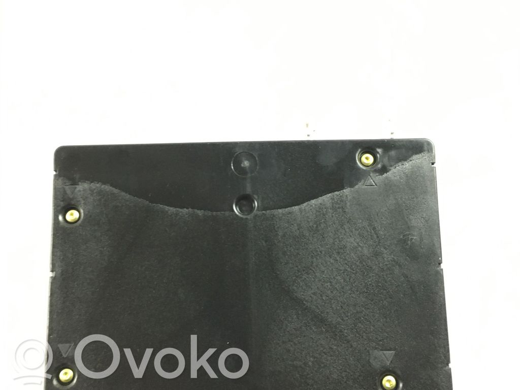 Unidad de control/módulo de bluetooth   84022585