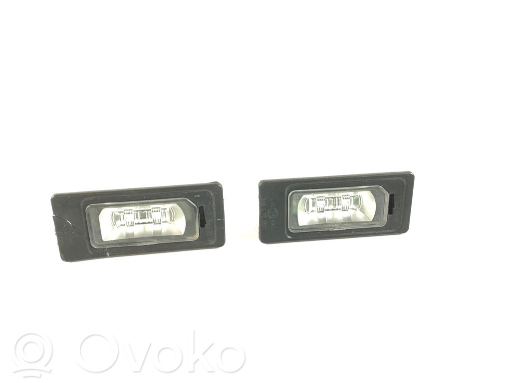 Audi A4 S4 B8 8K Number plate light 
