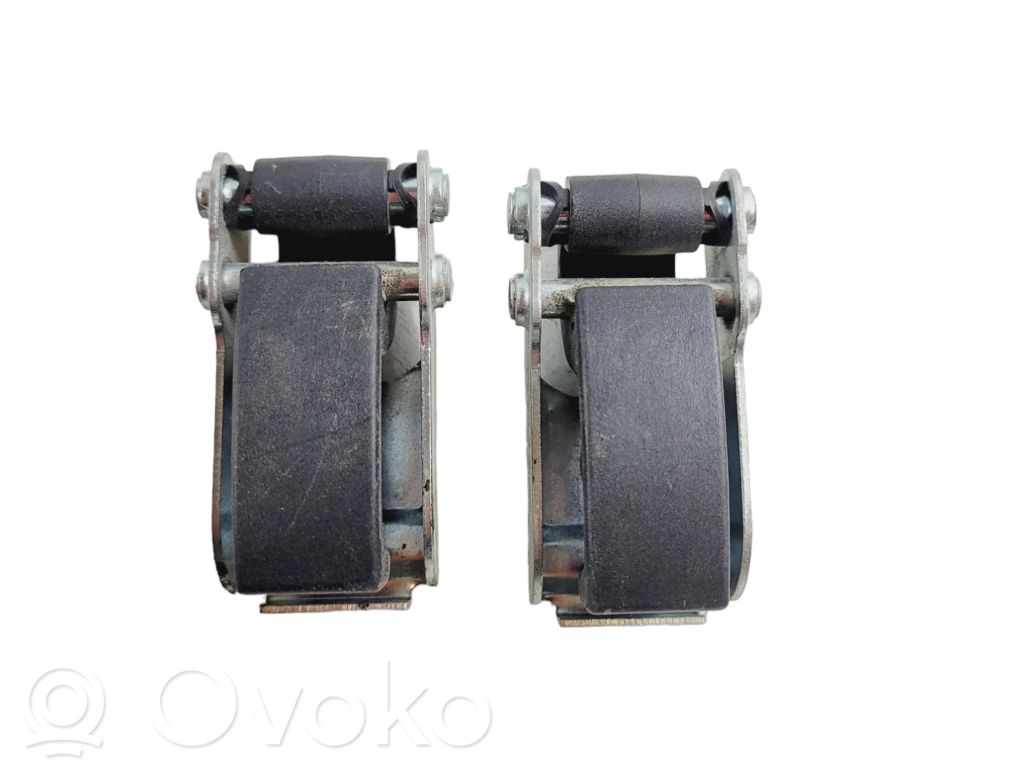 Skoda Superb B8 (3V) Hook 