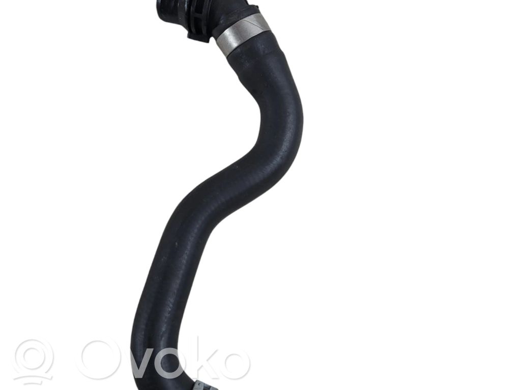 Volvo XC60 Engine coolant pipe/hose 